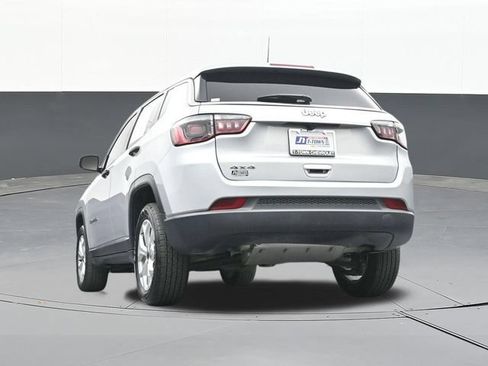 Used 2025 Jeep Compass Sport AWD/4WD image 43