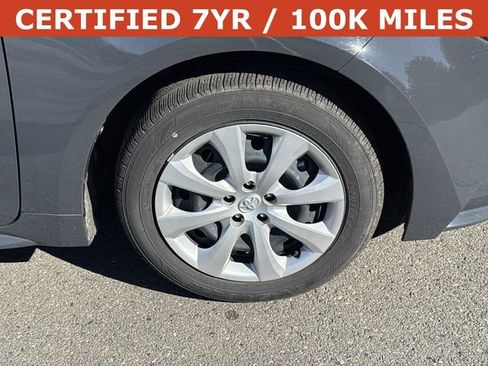 Used 2024 Toyota Corolla LE image 7