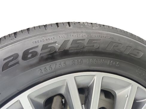 Used 2024 Genesis GV80 2.5T image 42