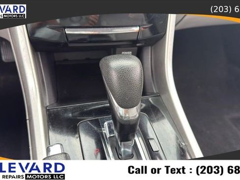 Used 2016 Honda Accord LX image 30