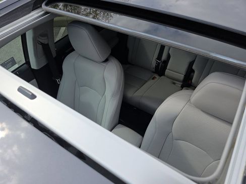 Certified 2022 Lexus RX 350 FWD w/ Premium Package image 12