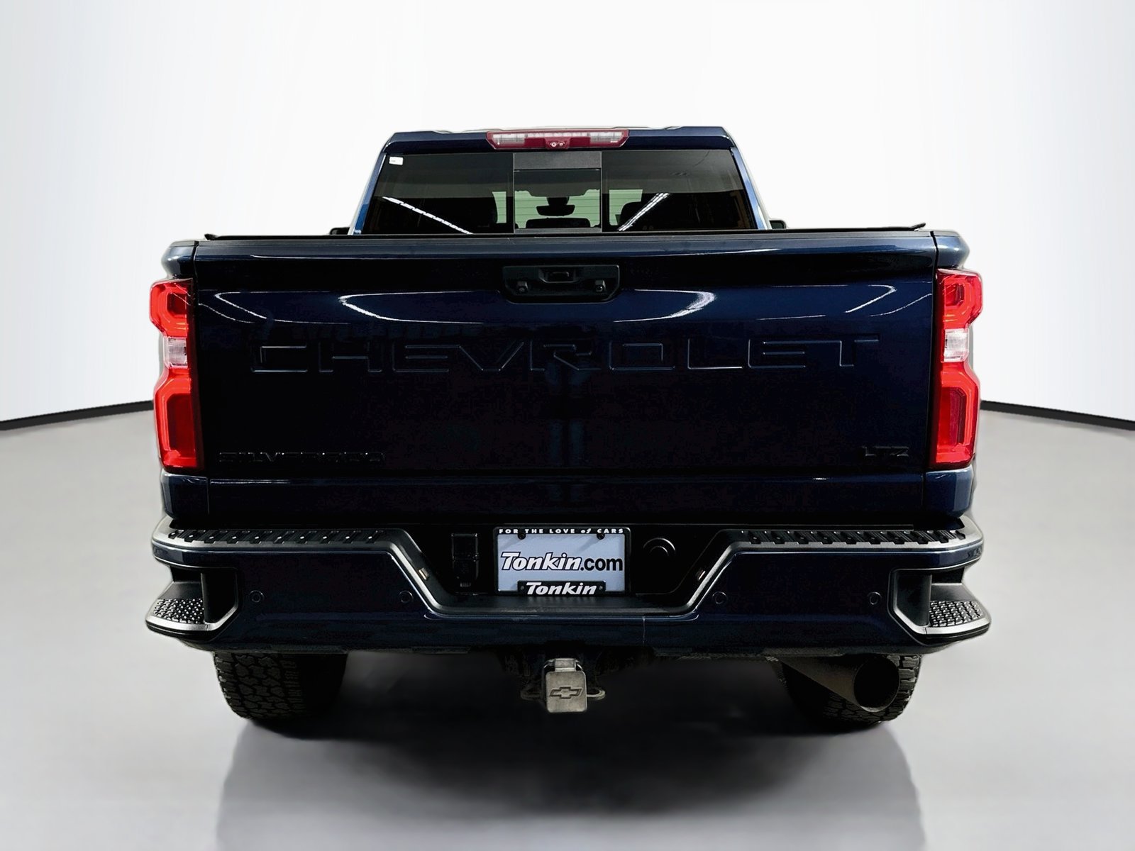 Used 2021 Chevrolet Silverado 3500 LTZ w/ LTZ Plus Package AWD/4WD image 6