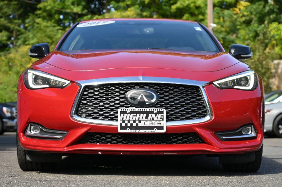 Used 2019 INFINITI Q60 Red Sport 400 w/ Cargo Package AWD/4WD image 14