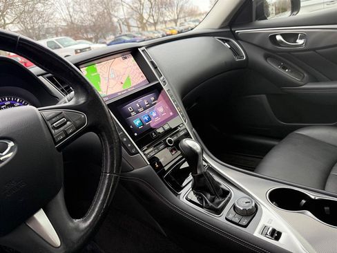 Used 2015 INFINITI Q50 Premium w/ Navigation Package image 18