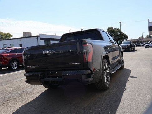 New 2025 GMC Sierra EV Denali image 6