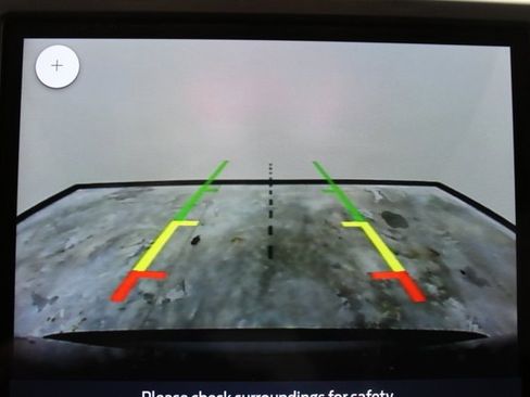 Certified 2024 Ford Edge Titanium image 3