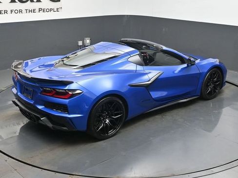 Used 2023 Chevrolet Corvette Z06 RWD image 40
