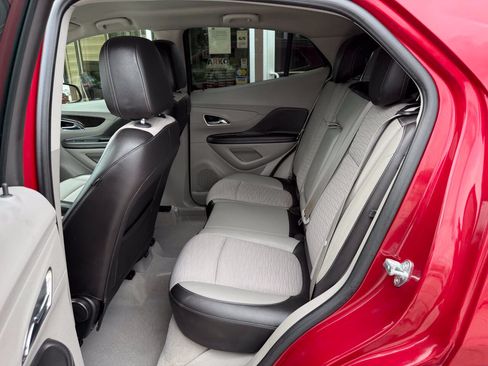 Used 2015 Buick Encore Convenience FWD image 13