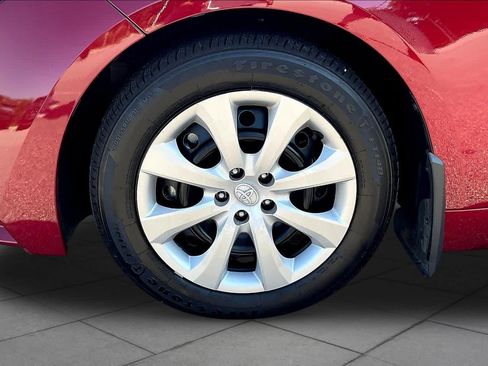 Used 2026 Toyota Corolla LE FWD image 11
