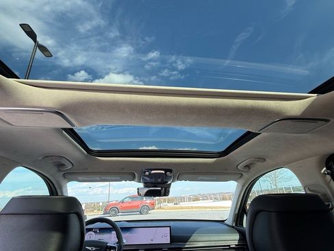 New 2026 Genesis GV80 3.5T Prestige image 11