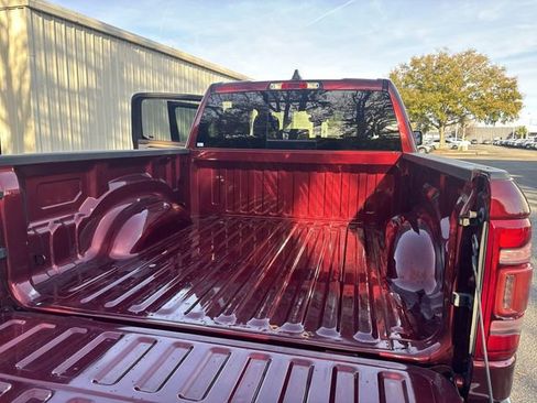 Used 2021 RAM 1500 Laramie image 12