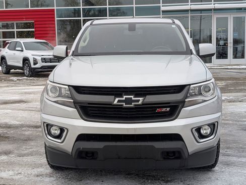 Used 2020 Chevrolet Colorado Z71 image 2