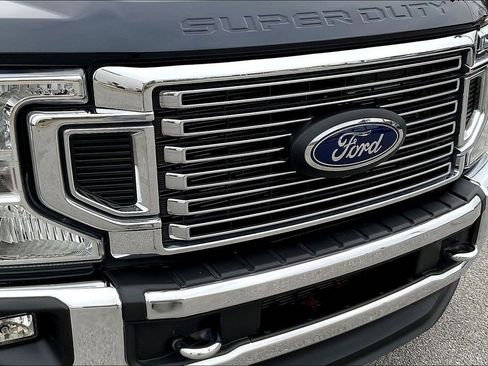 Certified 2021 Ford F450 Lariat w/ Lariat Ultimate Package image 34