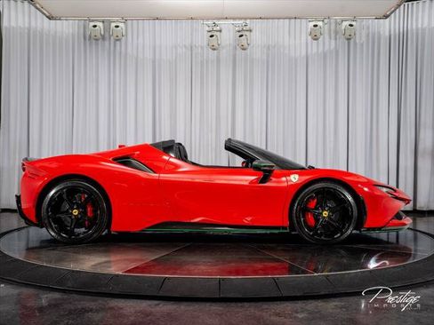 Used 2024 Ferrari SF90 Spider AWD/4WD image 33