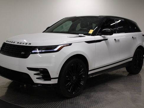 Used 2026 Land Rover Range Rover Velar Dynamic SE AWD/4WD image 1