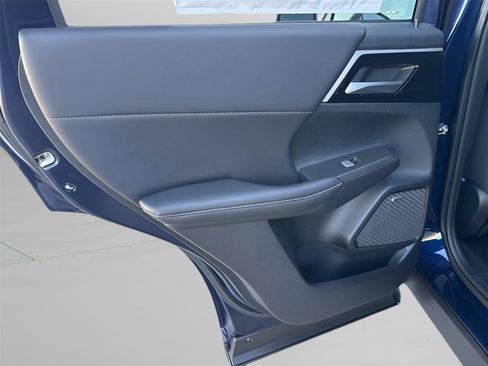 New 2026 Mitsubishi Outlander SE FWD image 31