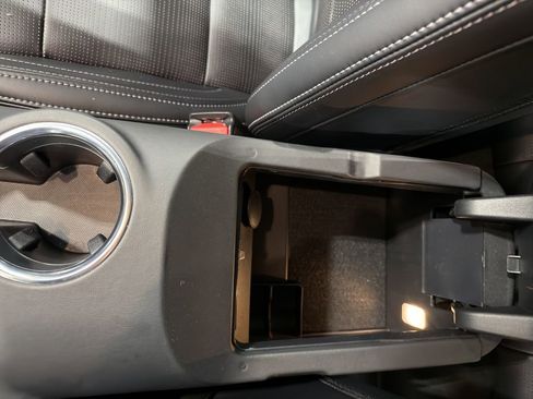 Used 2025 Ford Mustang GT Premium w/ GT Performance Package image 38