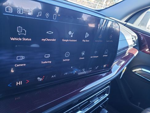 New 2026 Chevrolet Traverse Z71 w/ Driver Confidence Package image 21