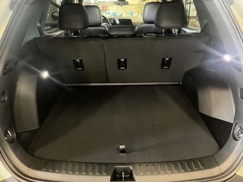 New 2026 Chevrolet Equinox LT w/ Convenience Package II AWD/4WD image 15