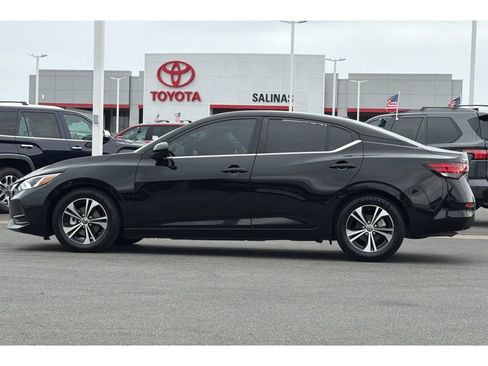 Used 2022 Nissan Sentra SV image 7