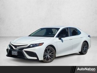 Used 2023 Toyota Camry SE video 1