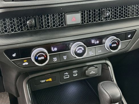 Used 2024 Honda CR-V EX image 22