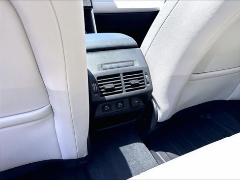 Used 2024 Land Rover Discovery Sport S AWD/4WD image 38
