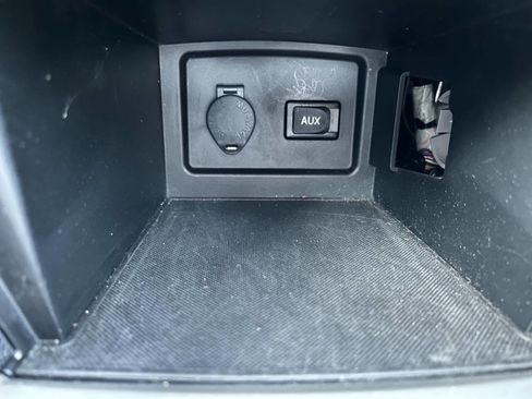 Used 2011 Toyota Camry LE FWD image 21