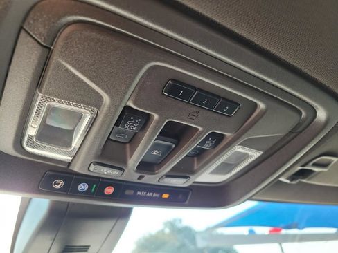 Used 2021 GMC Sierra 1500 Denali w/ Driver Alert Package II AWD/4WD image 25