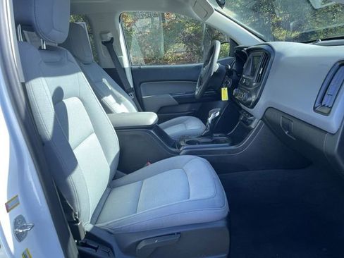 Used 2022 Chevrolet Colorado W/T image 25