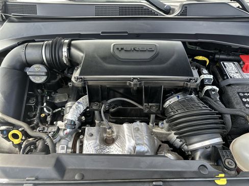 Used 2023 Jeep Compass Latitude image 17