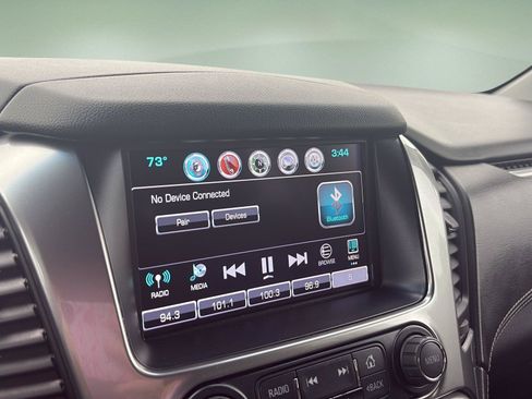 Used 2018 Chevrolet Tahoe Premier AWD/4WD image 33