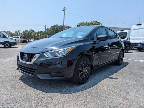 Used 2020 Nissan Versa S FWD image 8