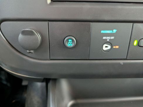 New 2025 Chevrolet Express 3500 w/ Driver Convenience Package RWD image 42