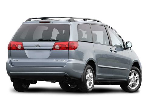 Used 2008 Toyota Sienna CE FWD image 2
