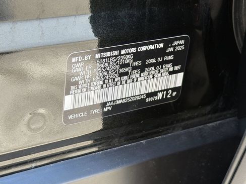 Used 2025 Mitsubishi Outlander SEL FWD image 26
