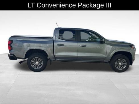 Used 2024 Chevrolet Colorado LT w/ LT Convenience Package III AWD/4WD image 9