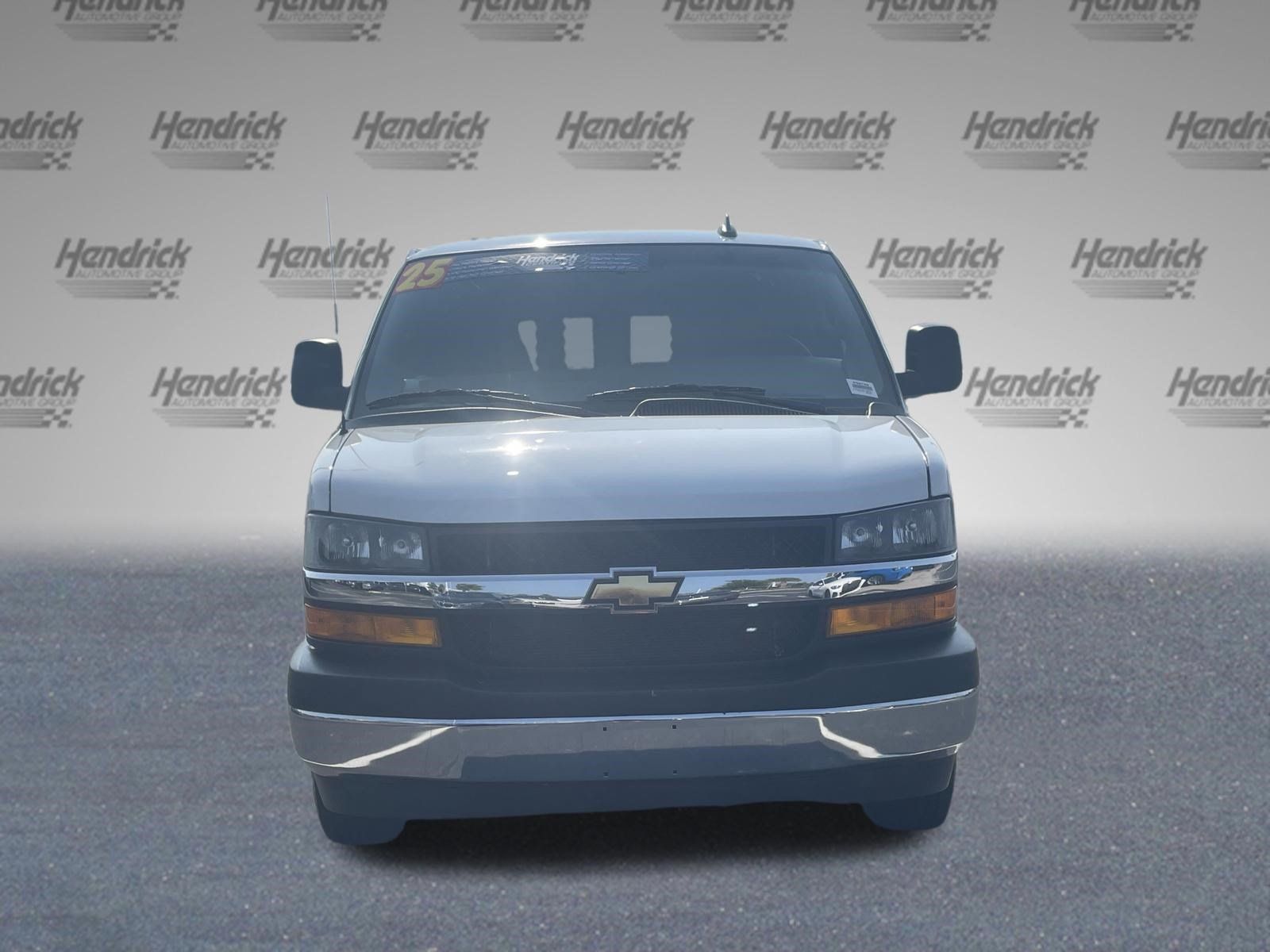 Used 2025 Chevrolet Express 2500 w/ Driver Convenience Package RWD image 3