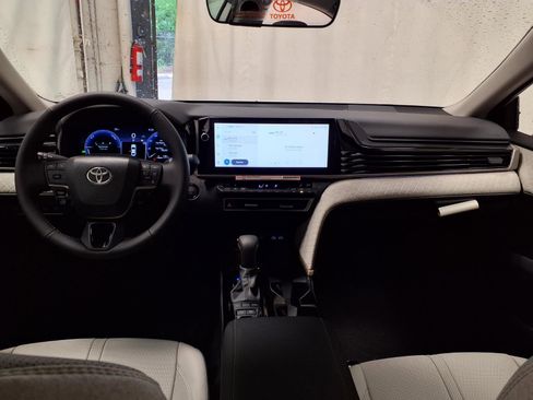 New 2026 Toyota Camry XLE FWD image 11