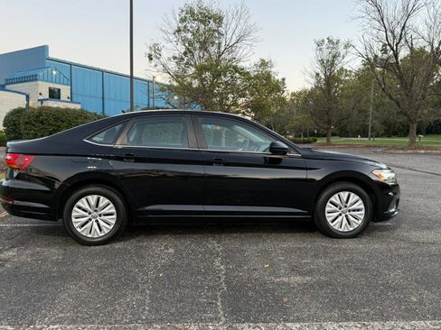 Used 2019 Volkswagen Jetta S w/ Driver Assistance Package FWD image 4