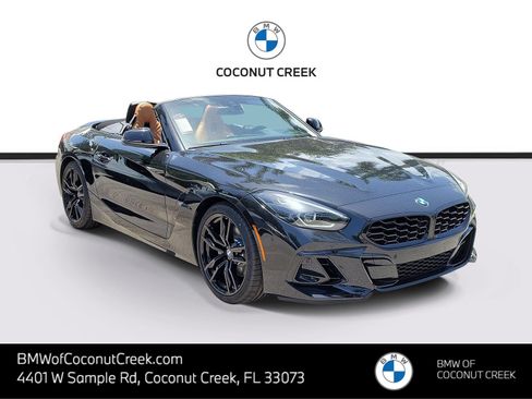 New 2026 BMW Z4 M40i w/ Premium Package RWD image 1