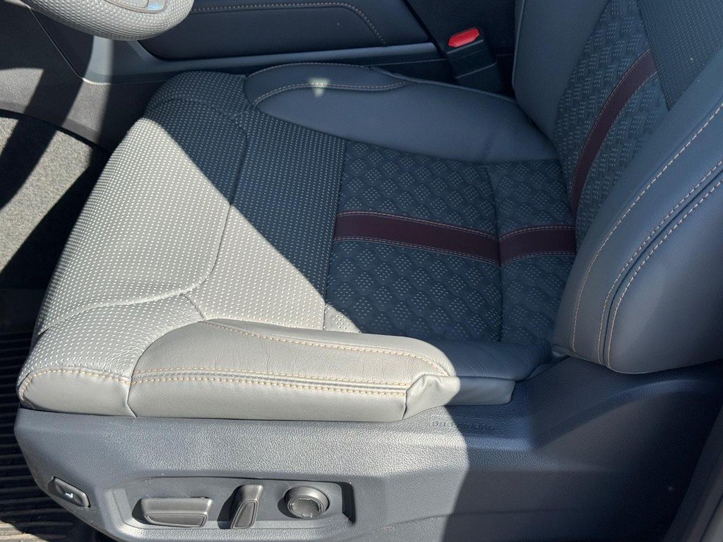 New 2026 Toyota Tundra Capstone AWD/4WD image 12