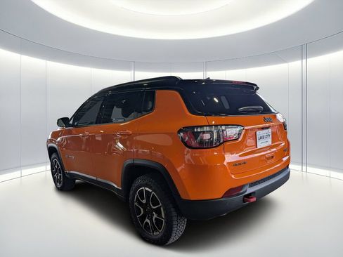 New 2026 Jeep Compass Trailhawk w/ Sun, Sound & Navigation Group AWD/4WD image 6