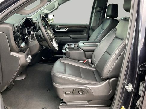 Used 2025 GMC Sierra 1500 SLT AWD/4WD image 8