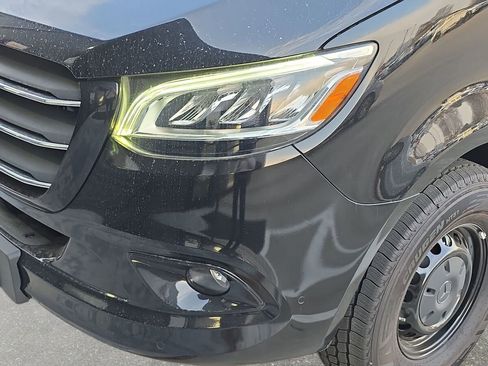 New 2025 Mercedes-Benz Sprinter 2500 image 29