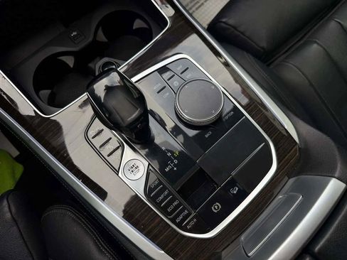 Used 2019 BMW X5 xDrive40i w/ Convenience Package image 30