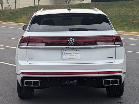 New 2026 Volkswagen Atlas Cross Sport SEL Premium R-Line image 5