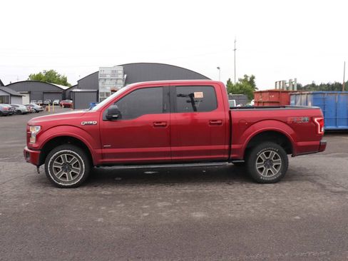 Used 2017 Ford F150 XLT w/ Equipment Group 302A Luxury AWD/4WD image 8