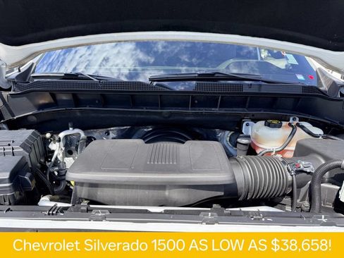Used 2022 Chevrolet Silverado 1500 LT w/ Z71 Off-Road Package AWD/4WD image 28