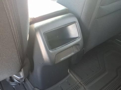 Used 2025 Honda HR-V Sport image 10